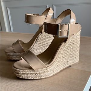 Summer wedges